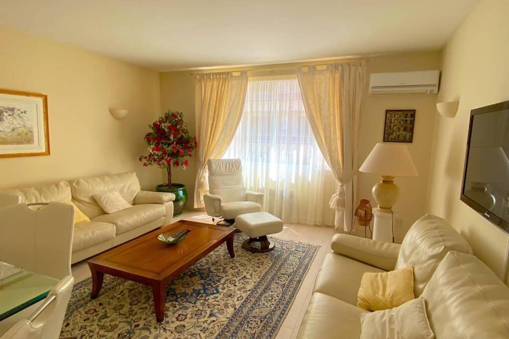 أجاكسيو Spacieux T3 Au Centre Ville D'Ajaccio المظهر الخارجي الصورة